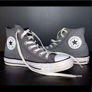 Black & White printed converse